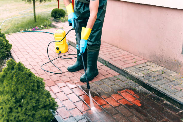 Best Sidewalk and Walkway Cleaning  in Independence, OH